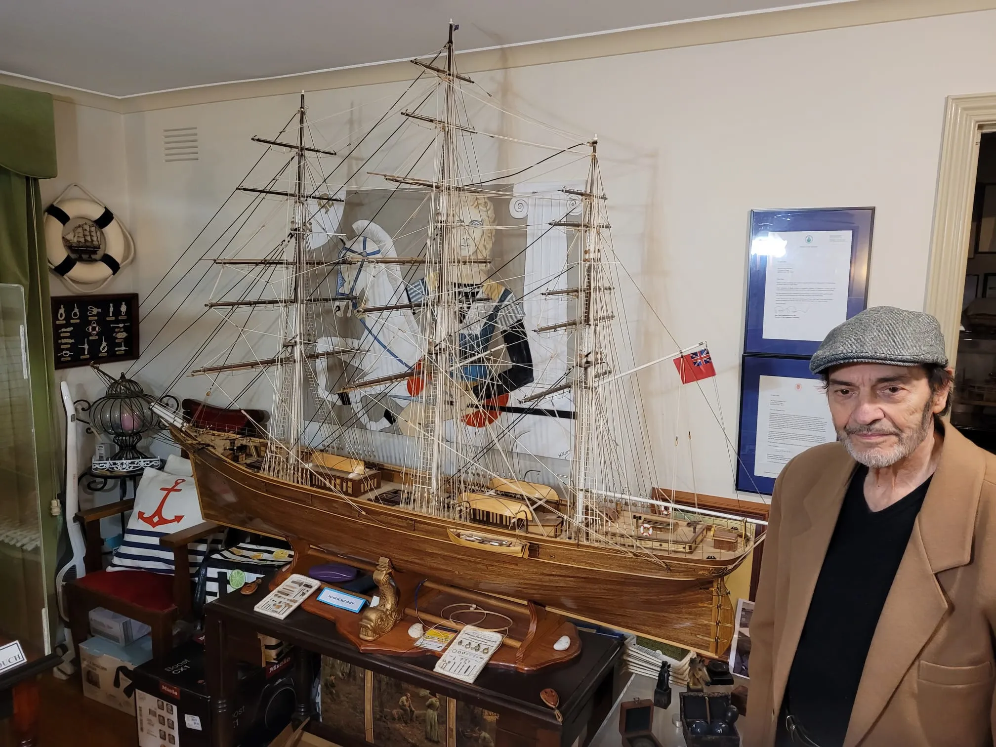 The Cutty Sark: Denis with the large model