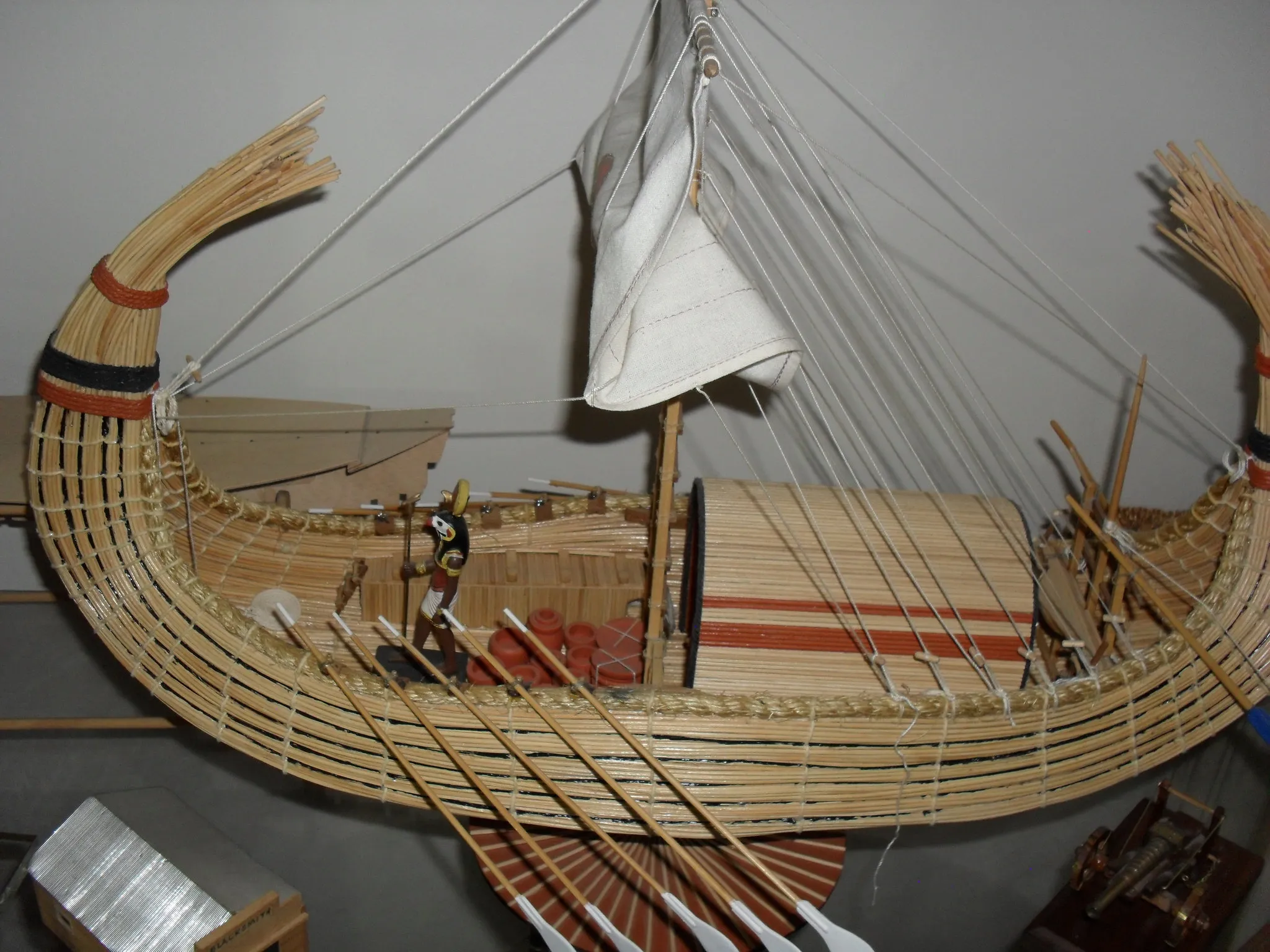 The Egyptian Ra: Reed hull detail