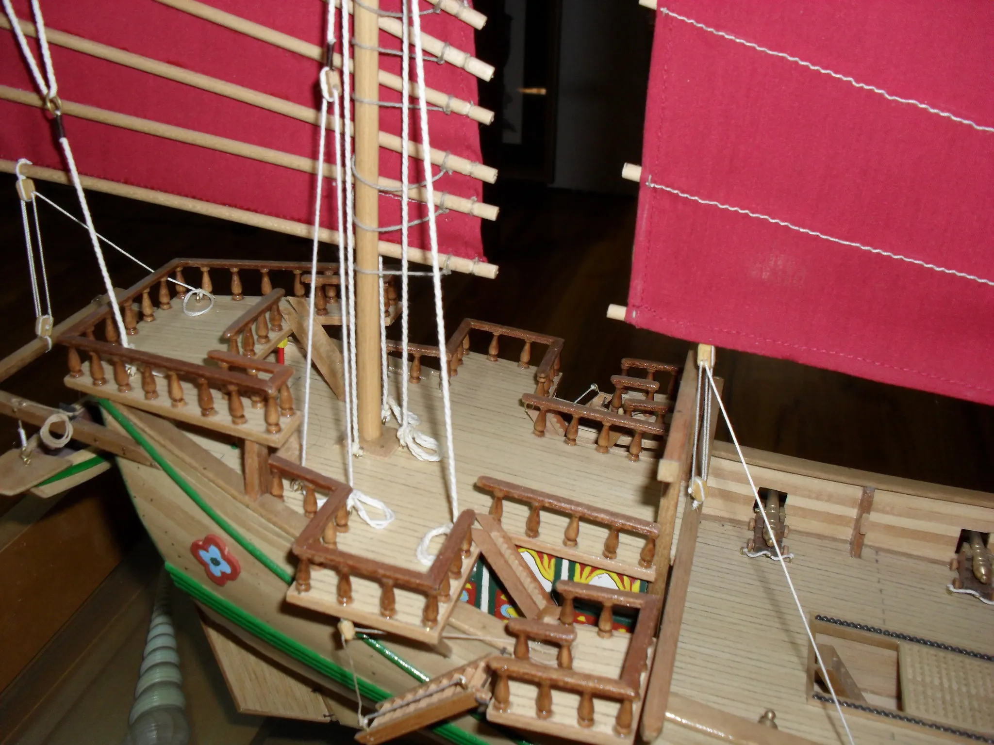 The Chinese Junk: Deck detail