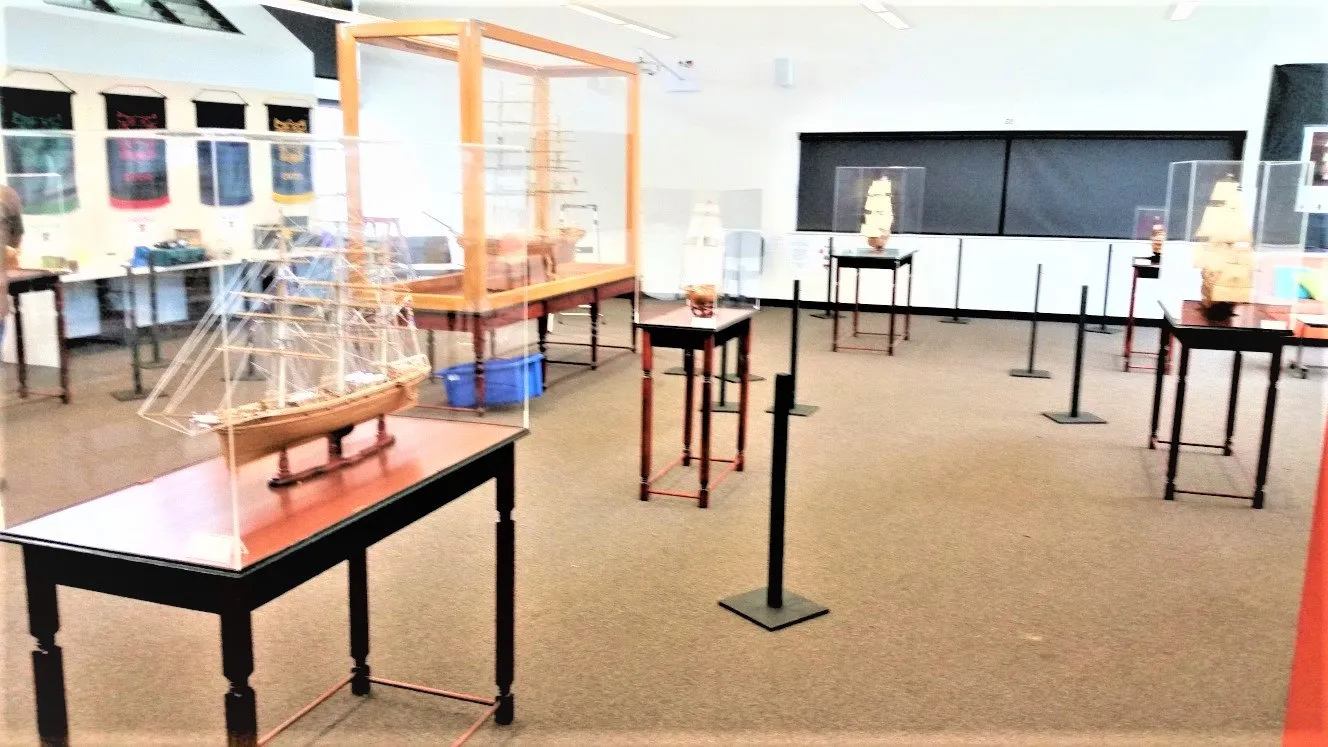 About Denis Paraskevatos: The Macleod College exhibition 2019