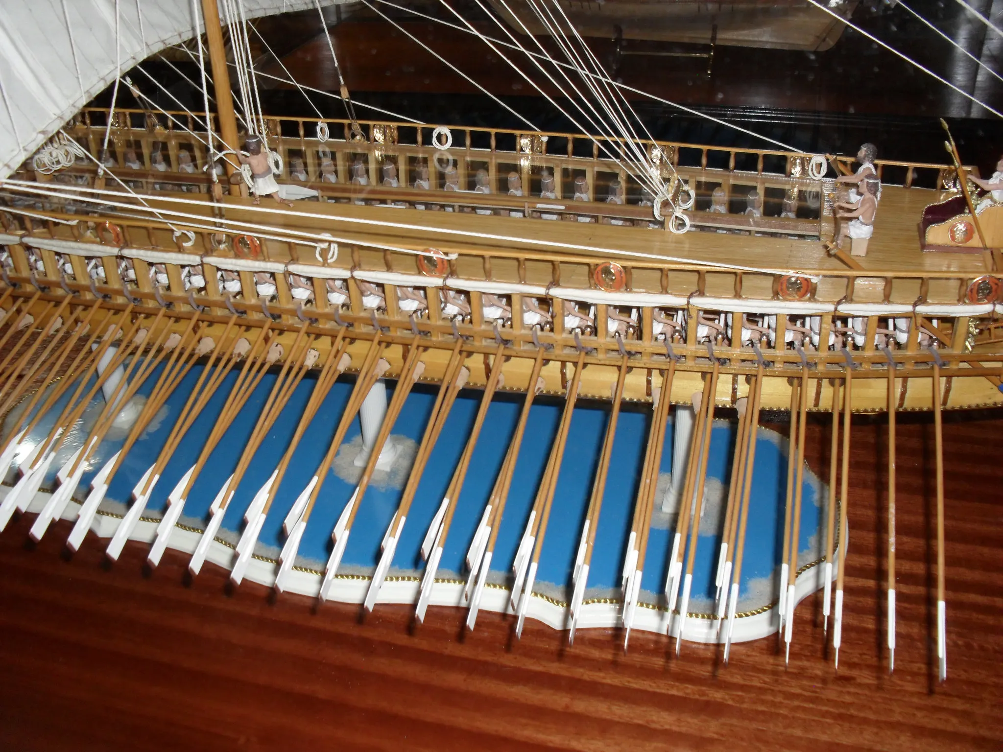 The Athenian Trireme: Oars