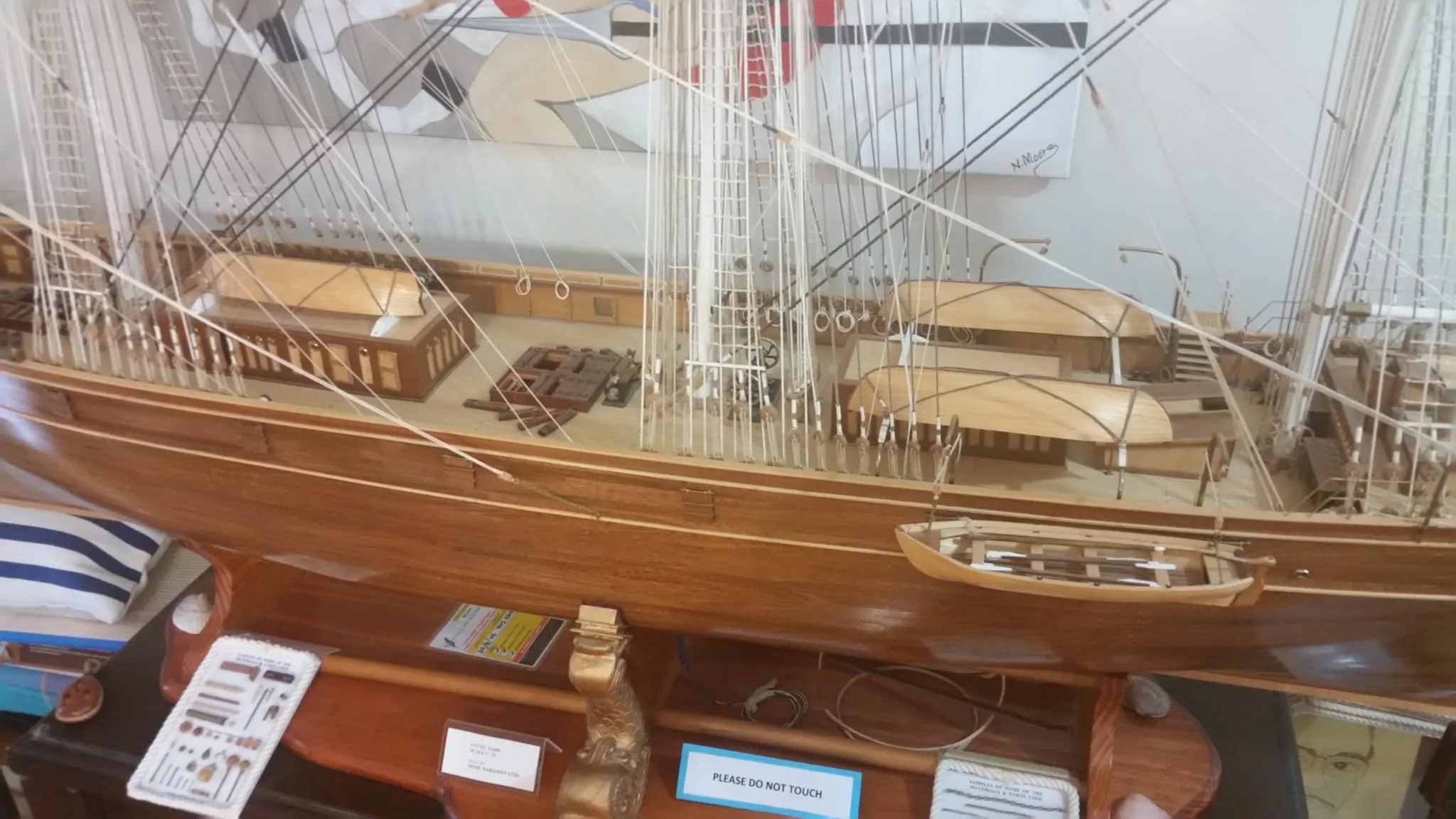 The Cutty Sark: Deck detail