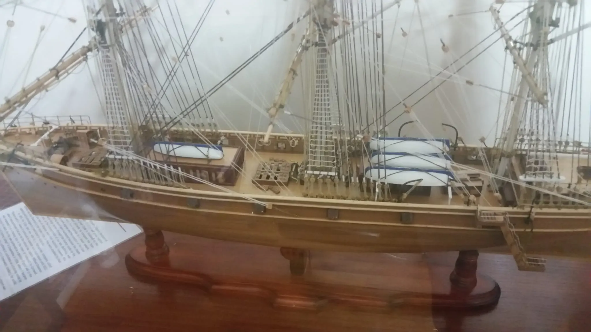 The Cutty Sark: Deck detail