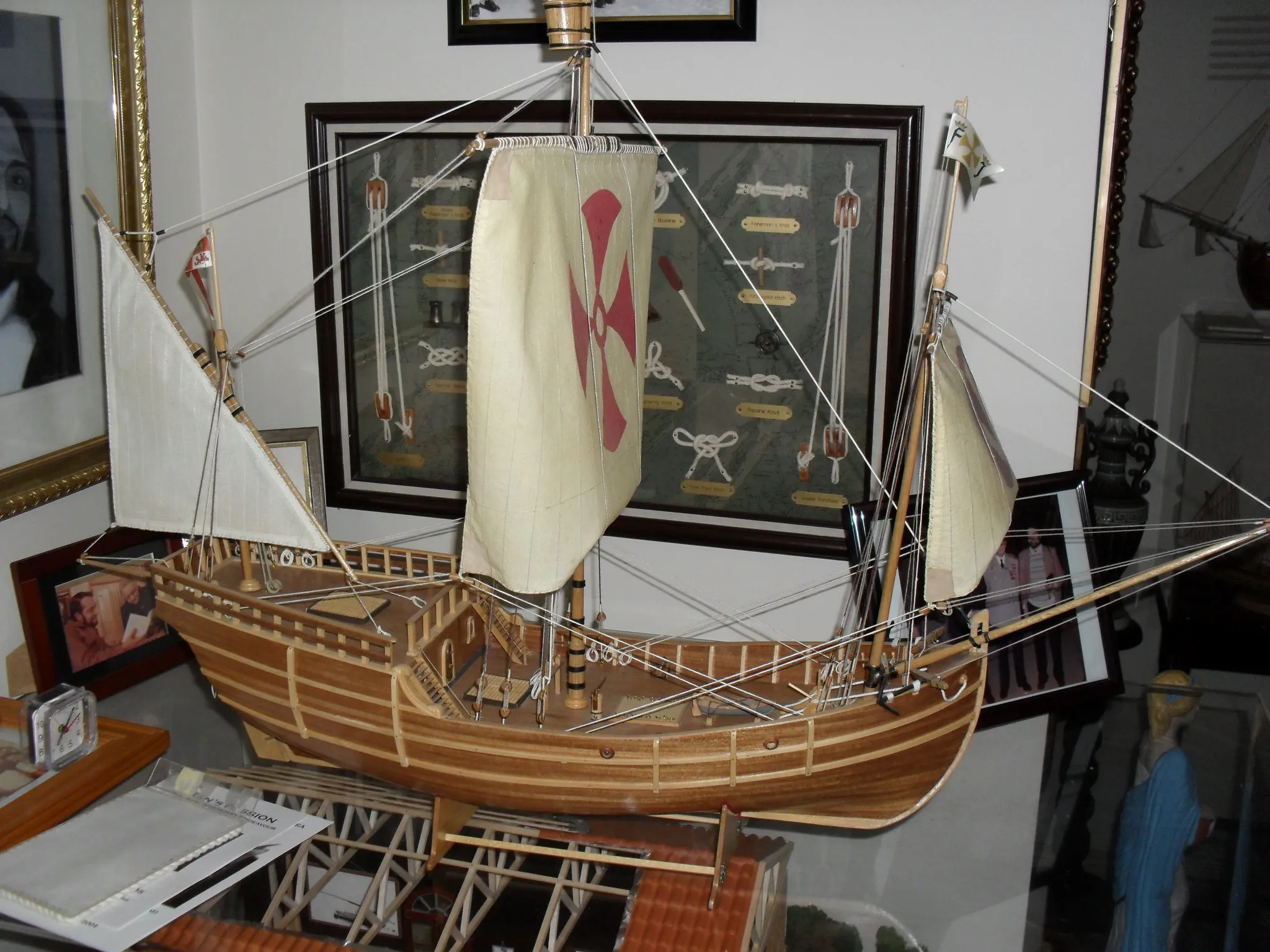 La Pinta: Three quarter view