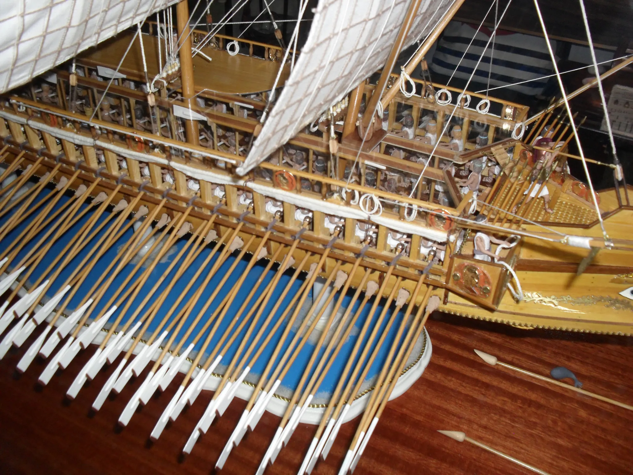 The Athenian Trireme: Oars