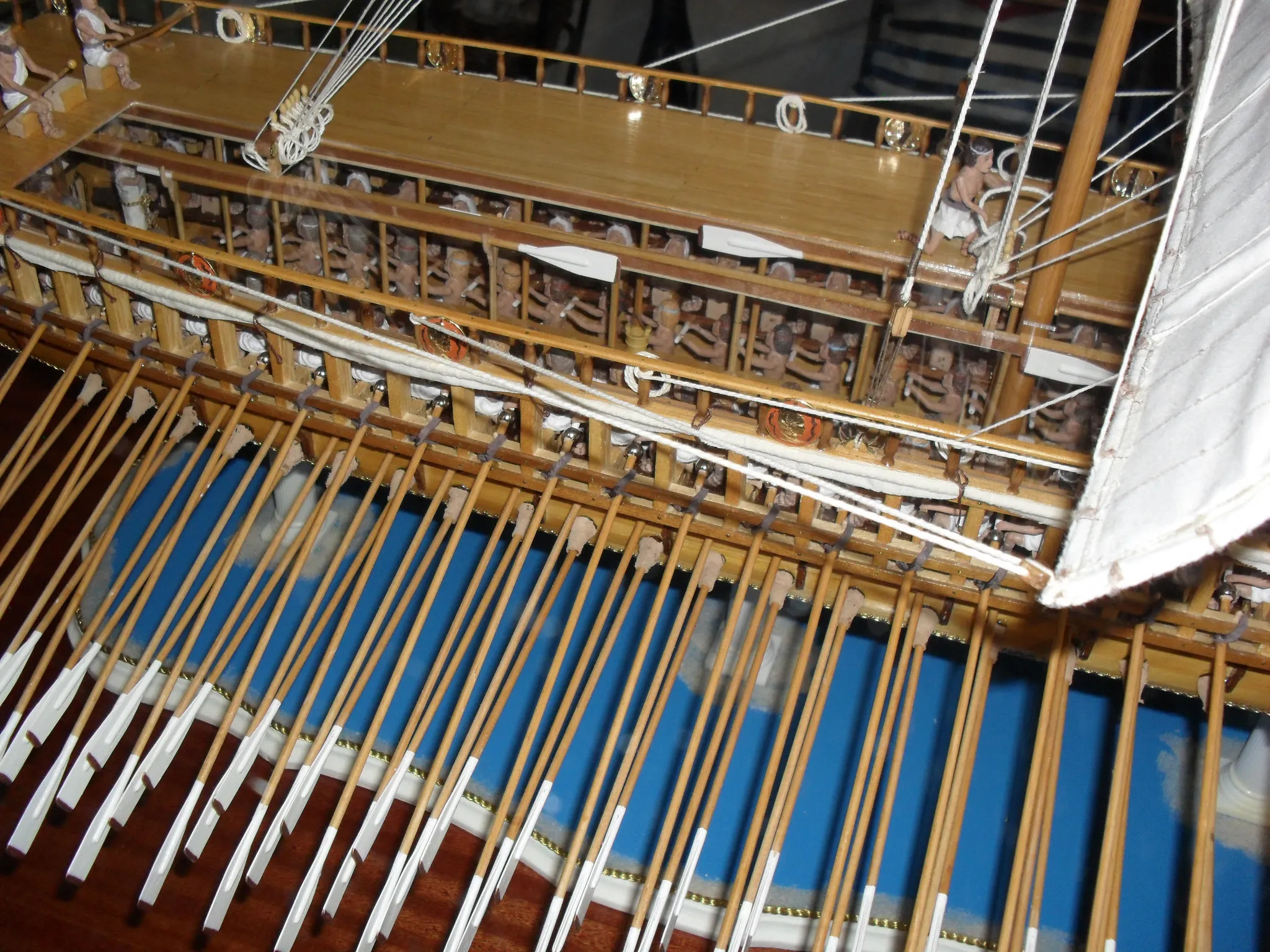 The Athenian Trireme: Oars