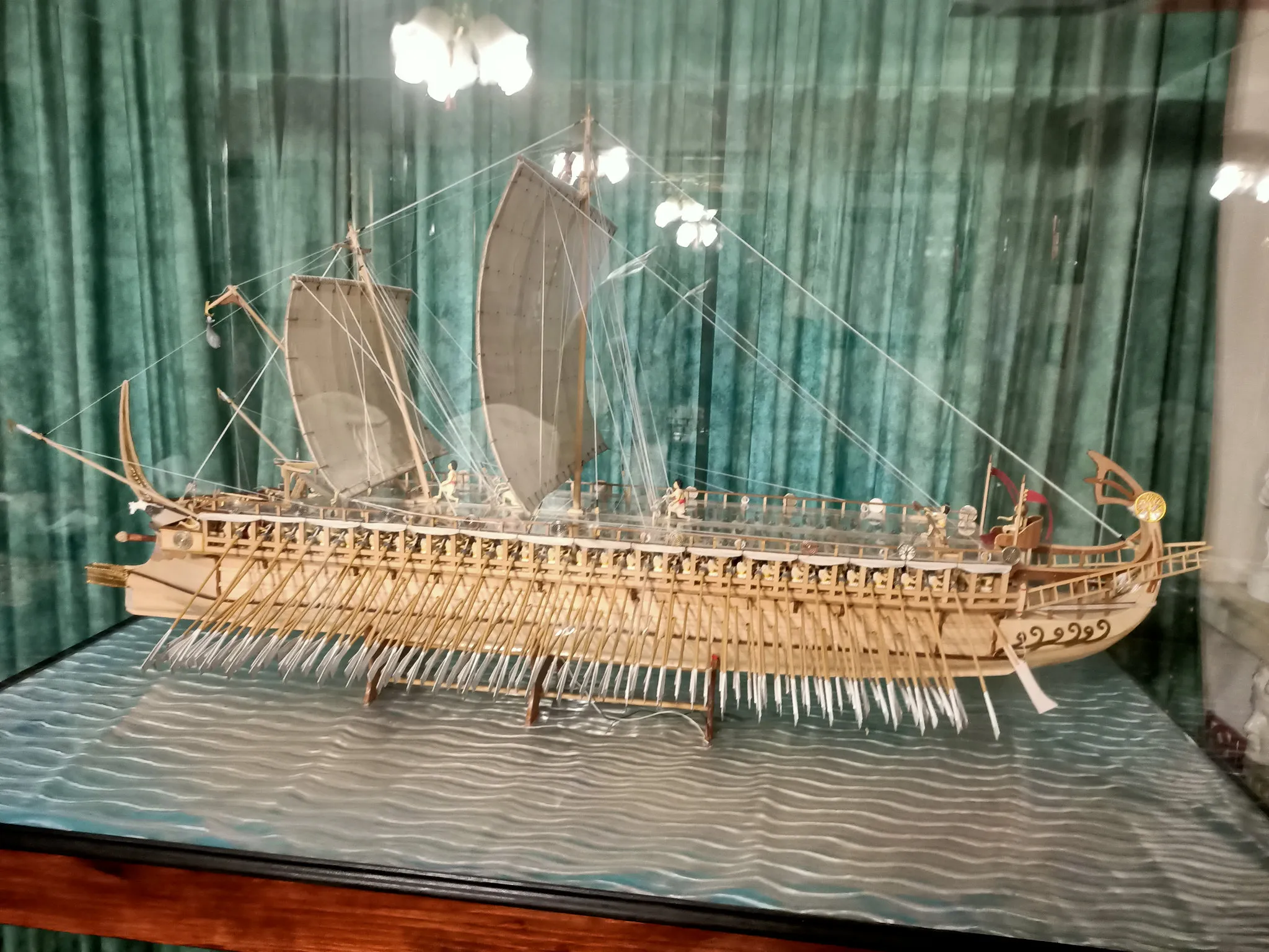 The Athenian Trireme: Third galley model